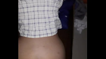 Chat Iseng Jadi Panas, Istri Kesepian Selingkuh Diam-diam Saat Suami Pergi, Main Ke Rumah Binor Buat Ngentot.