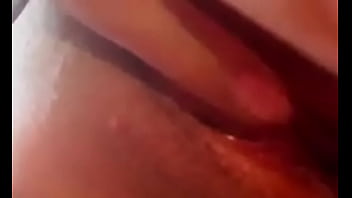 Mi Perra Caliente Me Manda Un Video Ardiente Masturbándose Y Suplicando Por Mi Verga