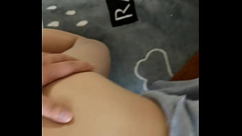 Kaus Kaki Menggoda Yang Bikin Nafsu Membara