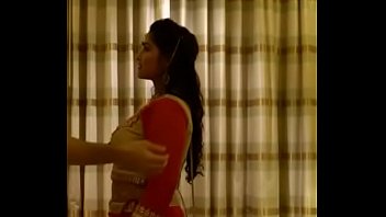 Istri India Seksi Dengan Memek Ketat Ingin Dientot Suami