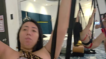 Aku Menggenjot Ibu Tiriku Yang Tionghoa Di Hotel Murahan