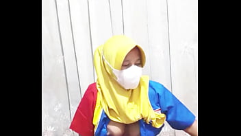 Cewek Berhijab Di Indomaret Mainin Diri Sendiri Sebelum Berangkat Kerja