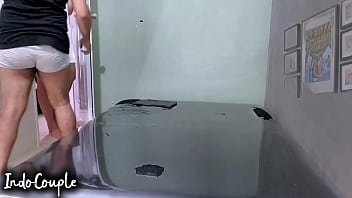 Desahan Nikmat Chika Toge, Terapis Pijat Berhijab Yang Terekam Saat Bercinta