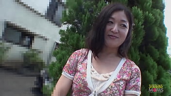 Pria Bertong Kecil Ngentot Wanita Asia Dewasa Yang Sangat Horny Dan Haus Dick