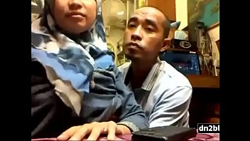 Tosca Hijab Melayu Ahli Sedot Penuh Nafsu