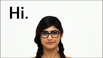 Mia Khalifa – Aku Ajak Kamu Lihat Lebih Dekat Tubuh Arab Sempurna Yang Menggoda Ini