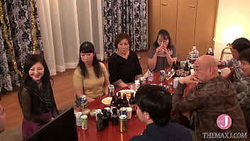 Pesta Nafsu Buas Para Janda Matang Usia 50 Tahun Yang Haus Orgy