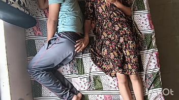 Kakak Ipar Desi Shivani Menggoda Devar Yang Tertidur Dan Menungganginya Dalam Pose Amazon.