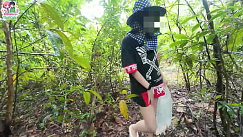 สาวไทยใจกล้าโชว์หีสวยริมถนนท่ามกลางท้องทุ่ง