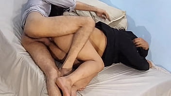 Bhabhi Manis Pakai Burqa Dikentot Keras Sampai Teriak-teriak