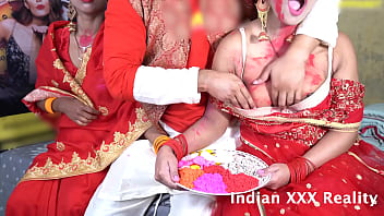 Pesta Holi India Yang Panas: Bercinta Liar Dengan Bahasa Hindi