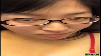 Gadis Asia Amatir Bugil Di Webcam, Aksi Mesra Dan Panas Di Depan Kamera