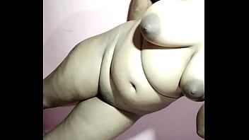Mahasiswi Desa India Dan Bibi Tua Beraksi Keras