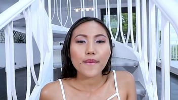 Gadis Thailand Seksi Ngentot Kontol Besar Dan Telan Sperma Deras