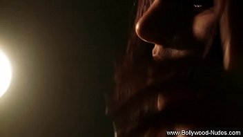 Rahasia Sensual India Yang Membara Terungkap