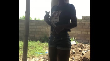 Si Jalang Gila Tak Bisa Tenang Saat Memasak Untuk Keluarga
