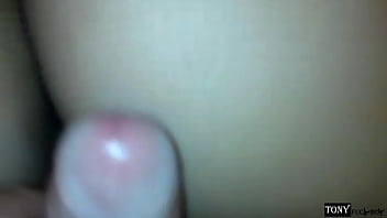 Aku Cuma Pengen Istirahat Tapi Dia Pengen Ngentot.. Dan Dia Terus-terusan Minta Supaya Aku Colokin Kontolku Ke Lobangnya.