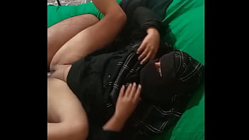Tante Muslim India Digoyang Ganas Kekasihnya