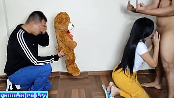 Novia Nakal Ngentot Sama Sahabat Pacar Di Depan Si Bodoh Yang Cuma Bisa Nonton