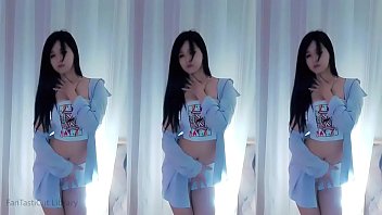 Vũ điệu Con Rối Gợi Cảm Của Cô Gái Trung Hoa