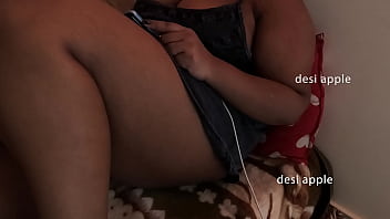 Gadis Seksi India Yang Bikin Panas