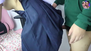 Malam Ini, Murid Thailand Yang Sudah Tak Tahan Lagi Akan Kulepas Hasratnya Sampai Dia Teriak Dan Basah Kuyup