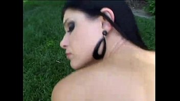 India Summer, Milf Seksi Bertubuh Ramping