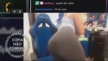 Deusa Da Live Exibindo Todo O Seu Fogo