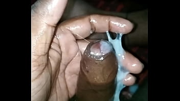 Sperma Segar Yang Baru Saja Dikeluarkan Dari Kontolku