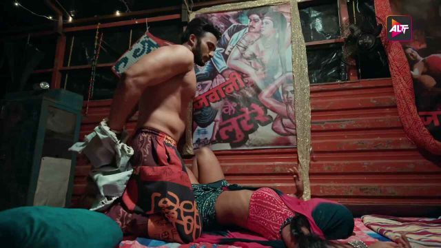 Gadis Pengantin Ular 2024: Episode 2 – Nafsu Membara Di Aplikasi Rahasia