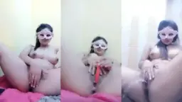 Jessy Chu Mengoceh Sambil Menggeliat Di Ranjang