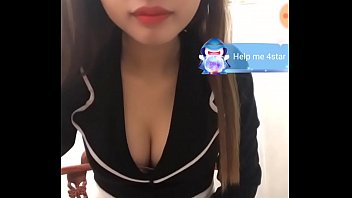 Nóng Bỏng Màn ảnh Bigo: Em Gái Việt Khoe Trọn đường Cong Quyến Rũ