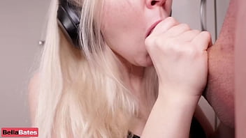 Asmr – Putri Tiri Mengisap Kontol Ayah Tirinya