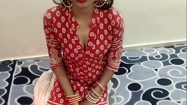 Desi Gaon Ki Bhabhi Ne Parlour Officer Ki Khulti Choot Mein Lund Ghusa Kar Rishwat Di