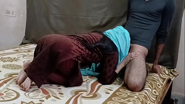 Malam Dingin, Priya Bhabhi Menggila Di Ranjang Dengan Rayuan Panas
