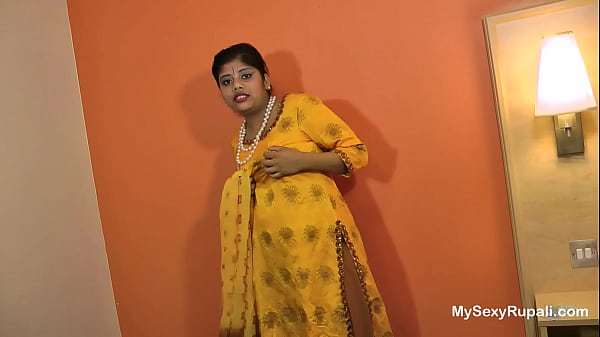 Gadis India Rupali Yang Menggoda