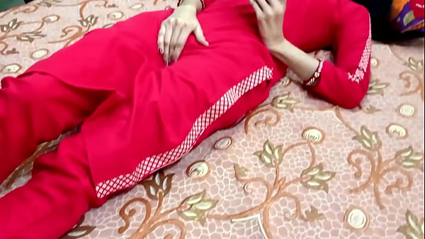 Film Panas Gadis Langsing Goyang Penghuni Kos Dengan Adegan Mesum Dan Suara Hindi