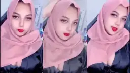 Live Streaming Cewek Berhijab Cantik, Belahan Dada Menggoda, Suara Mendesah Menggairahkan