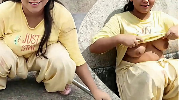 गर्मजवान भाभी के साथ छत पर जंगी रोमांस, देहाती लड़की का बाहर खुले में हिंदी सेक्स वीडियो