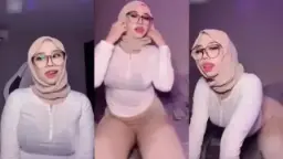 Hijab Goyang Binal, Pantat Ngebut Bikin Mampus