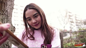 Pramugari Jerman – Allison Sweet Si Latina Asia Dengan Payudara Kendur Siap Digilir Untuk Casting Seks Keras