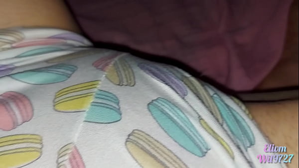 Desi Ngentot Dengan Teman Suami, Memek Ketat Dan Basah | Ocehan Mesum Hindi | Elivm