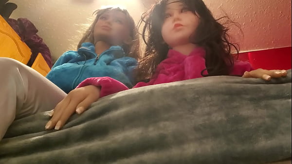 Ayah Mengajari Seks (bagian 1/3) – Putri Tiri Diajari Ngentot Dan Menghisap Kontol