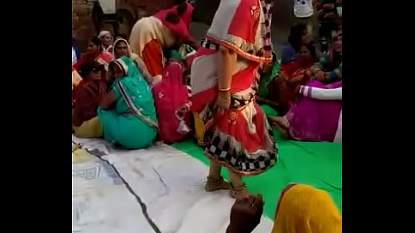Tante India Yang Menggoda