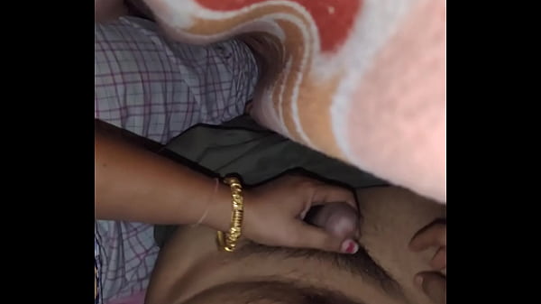 Maa Ki Saath Pehli Raat