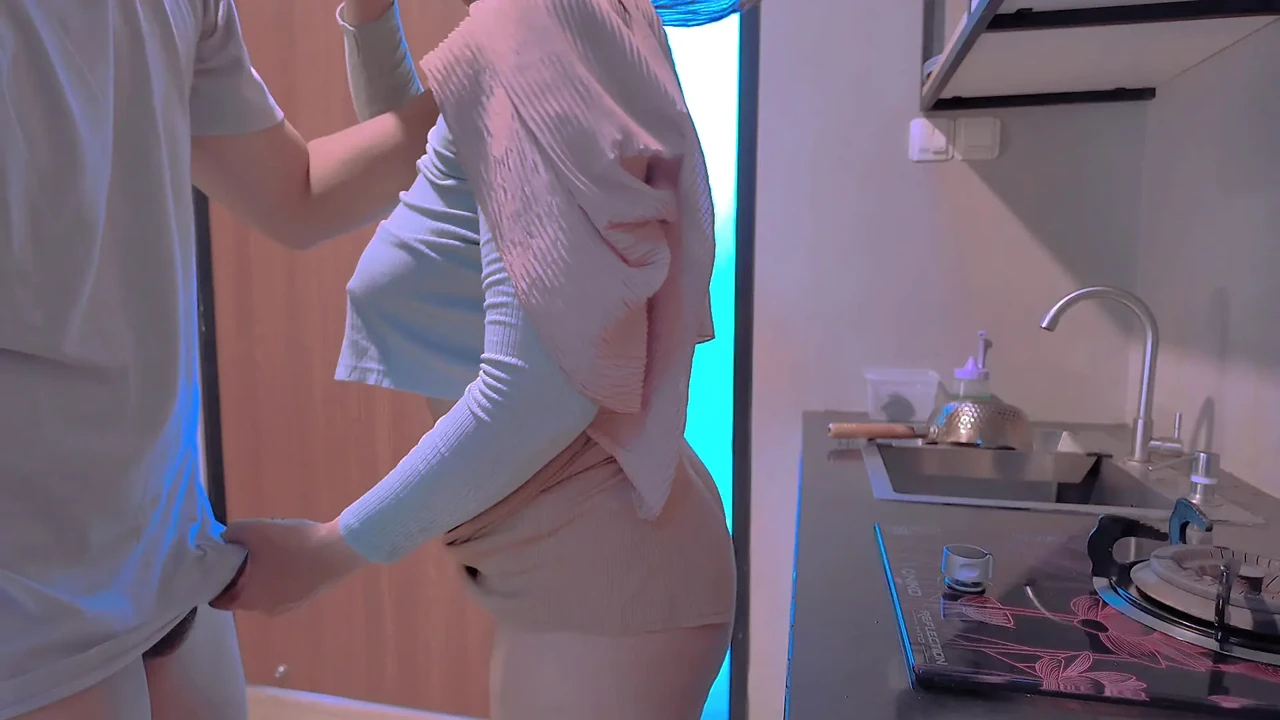 My Friend’s Mother Made Me Horny While Washing Dishes In The Kitchen