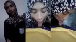 Jilbab Manis Ngehisap Kontol Pacar Sampe Basah Kuyup.