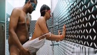 Video Mesum Pasangan Nakal Ngentot Di Kamar Mandi