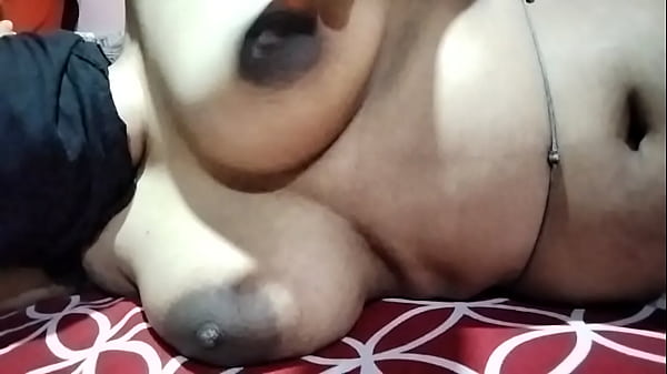 Mallu Indian Bhabh Lagi Horny, Siap Digenjot Di Mana Aja