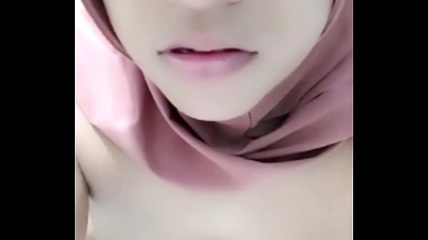 Vc-an Sama Selingkuhan Pas Suami Lagi Kosong, Mumpung Rumah Sepi Aja Biar Makin Liar